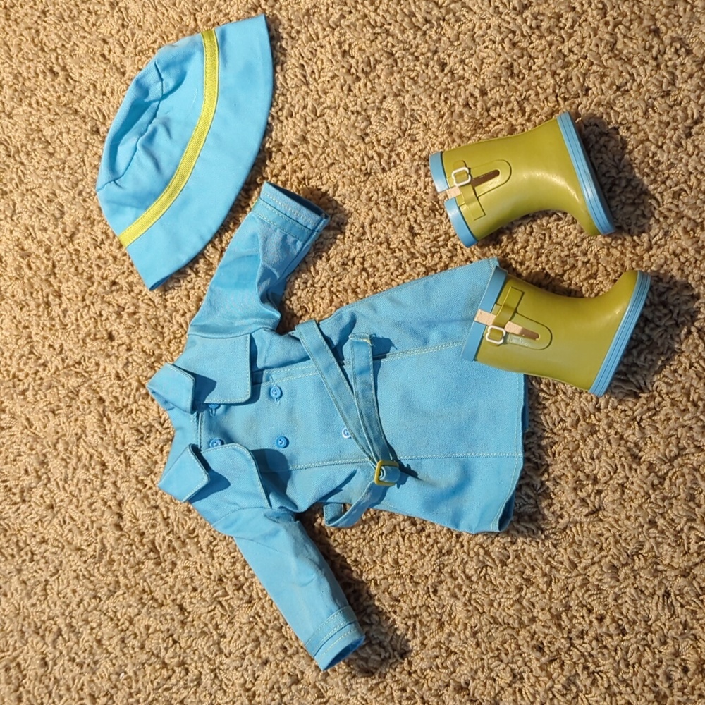 American Girl Lanie's blue and green raincoat set